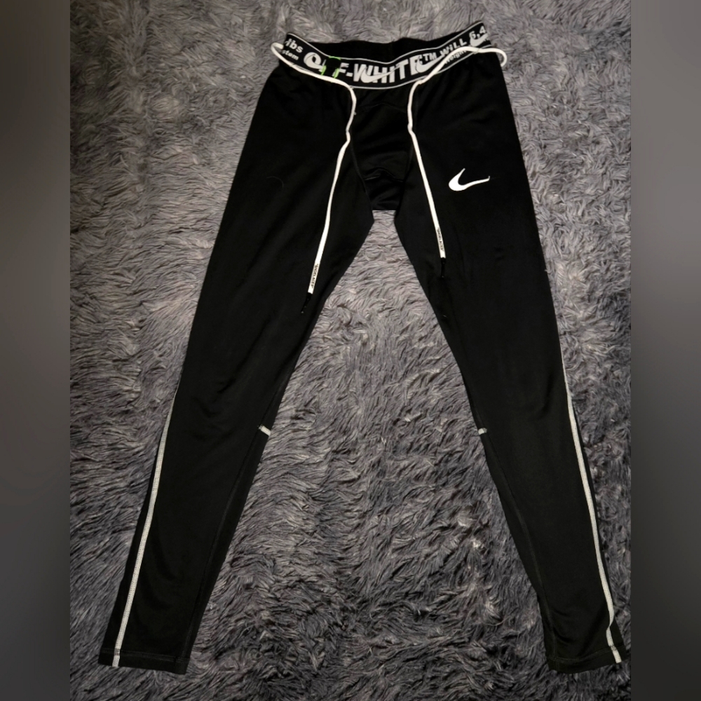 Off-White/Nike leggings